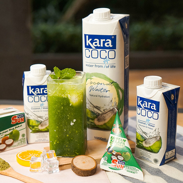 Segarnya Green Tea Coco Untuk Menemani Nonton Bareng Keluarga!